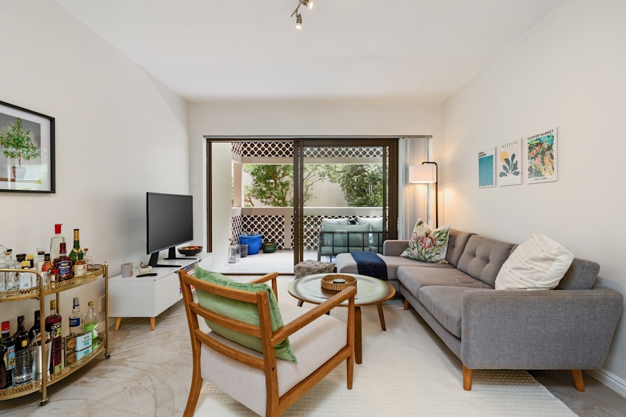 2 Bedroom Property for Sale in Three Anchor Bay Western Cape